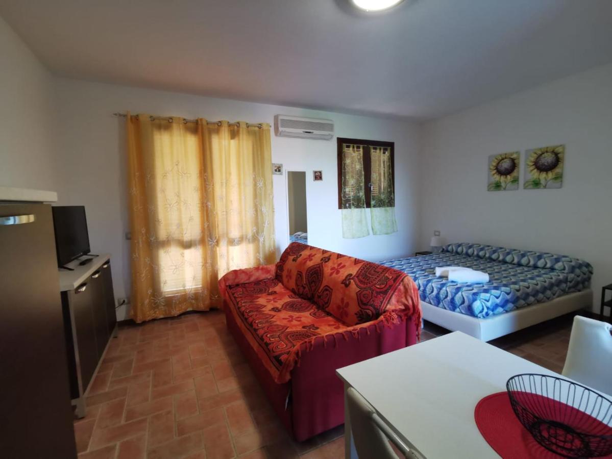 Aparthotel Residenza Principina Principina Terra Exterior foto